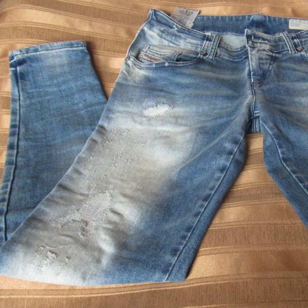 Diesel Jeans Womens Size 28 Blue Distressed Stretch Skinny Denim Low Rise.